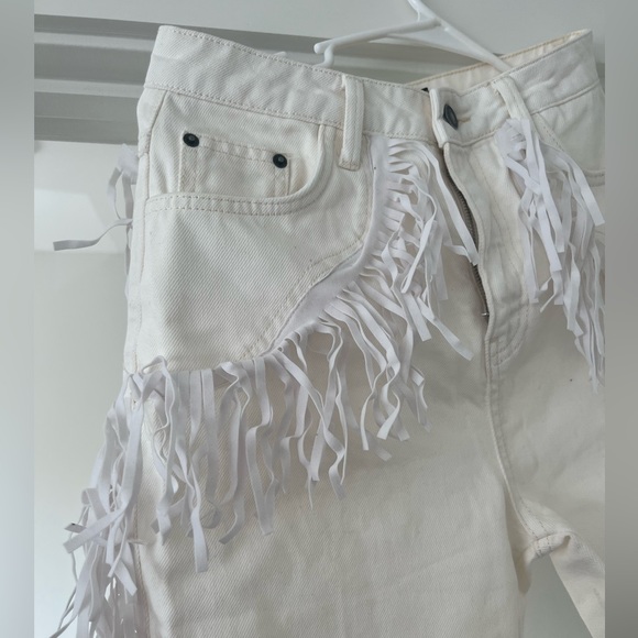 Nastygal pants, white denim with fringe - Picture 2 of 5
